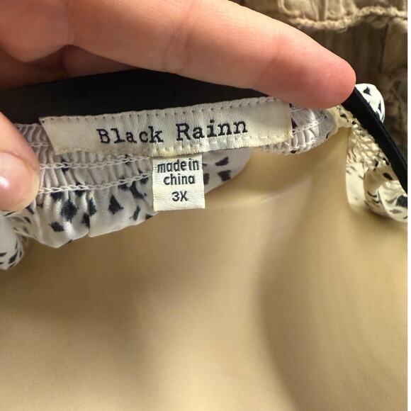 Black Rainn Pullover Blouse Size 3X in Cream, Black, and Gray - Picture 7 of 7